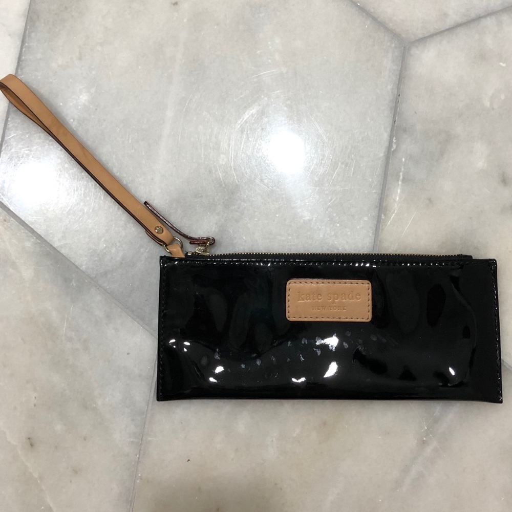Patent Kate Spade wristlet